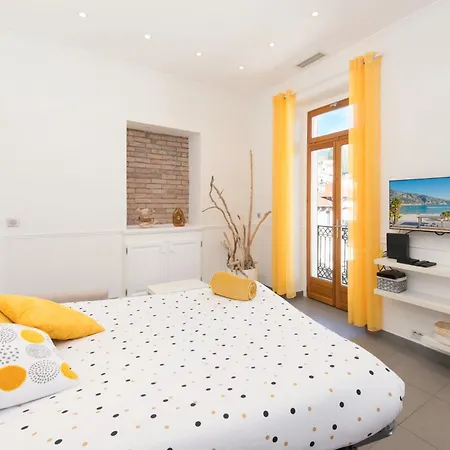 Marne Iii - Spacieux 3-4 Pieces - Carre D'or Apartment Menton